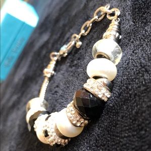 Gorgeous Vintage Bracelet Onyx/Pearl/Crystals ⚫️⚪️